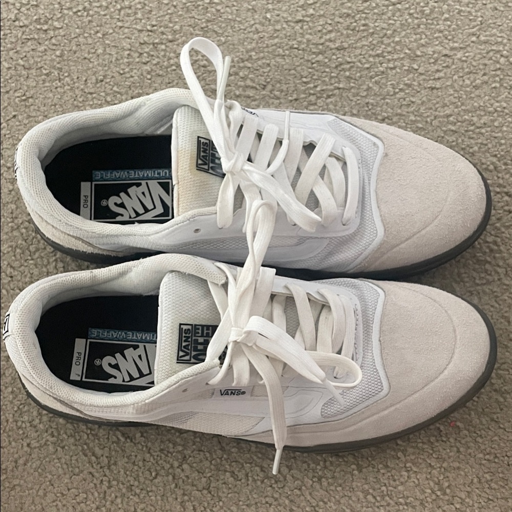 Vans Men's White and Gray Sneakers